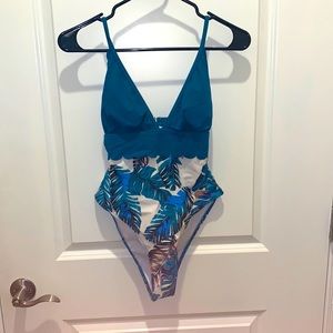 🌊SHEIN one piece swimsuit